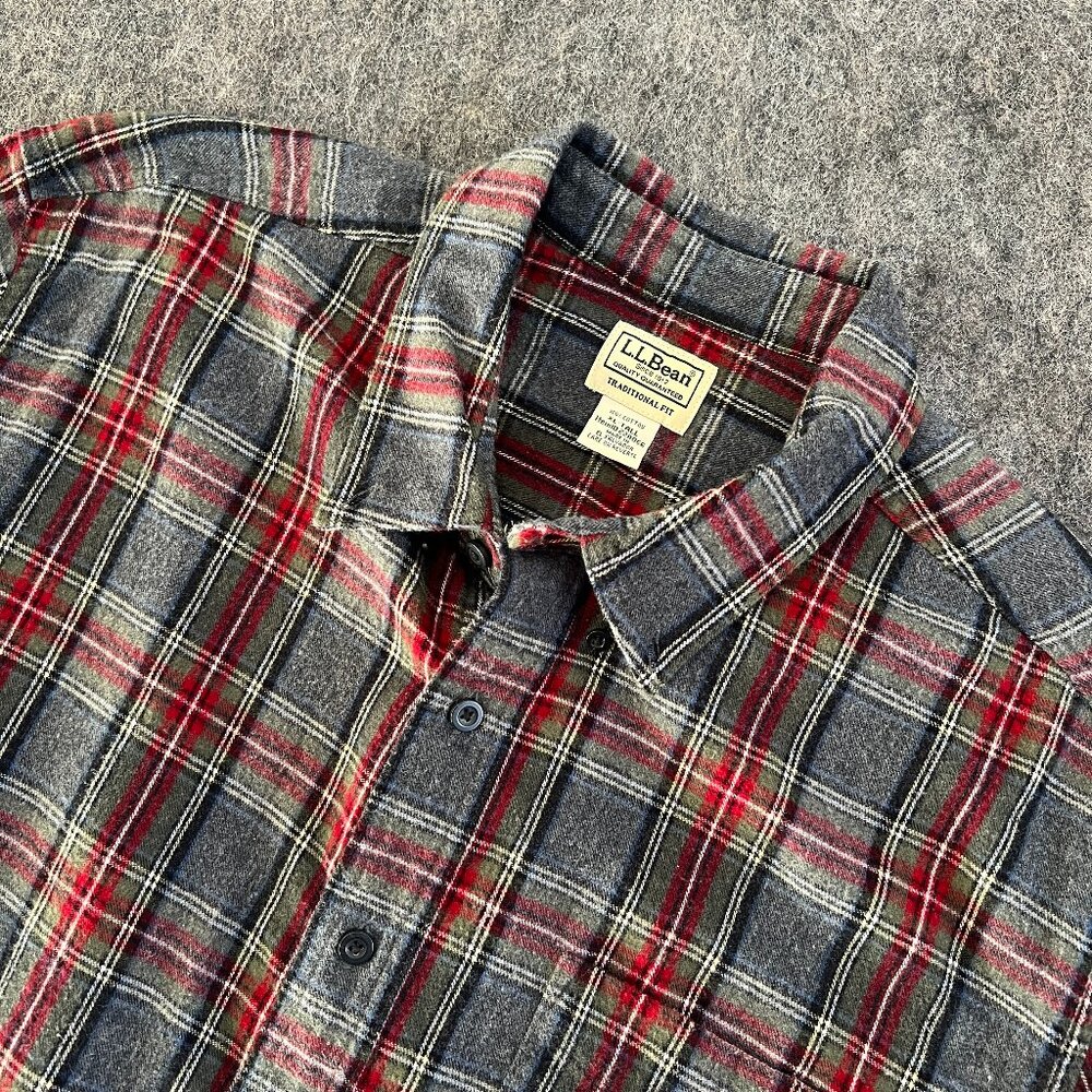 LL Bean Shirt Mens XL Tall Multicolor Plaid Flannel Button Up Long Sleeve Cotton